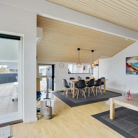 Holiday home Hildegunda - 950m From The Sea In Western Jutland By Interhome