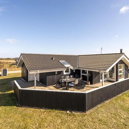 Holiday home Hildegunda - 950m From The Sea In Western Jutland By Interhome *