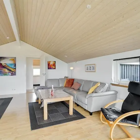 Hildegunda - 950m From The Sea By Interhome